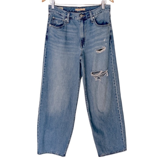 Levi’s Premium Baggy Dad Jeans In The Middle Medium Wash Size 28 - Picture 3 of 13